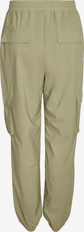 Regular Pantalon cargo 'Kirby' Noisy may en vert