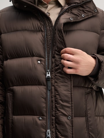 JOOP! Winterjacke in Braun