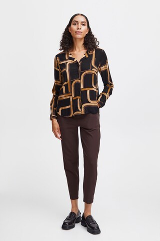 b.young - Blusa en negro