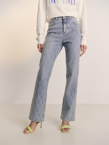 Guido Maria Kretschmer Women Flared Jeans 'Fiona' i blå: forside