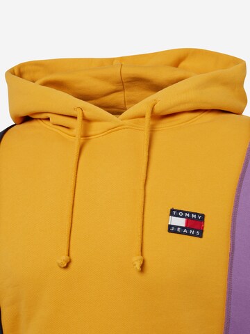 Tommy Remixed Sweatshirt & Zip-Up Hoodie in Yellow