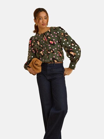 love & roses Blouse in Green: front
