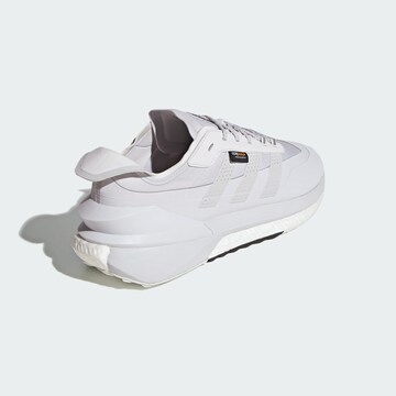 ADIDAS SPORTSWEAR Sneakers laag 'Avryn' in Grijs