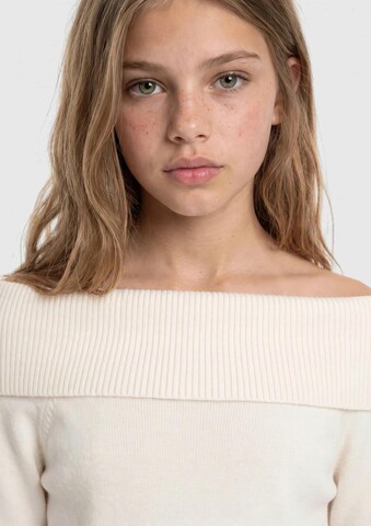 s.Oliver Sweater in Beige: front