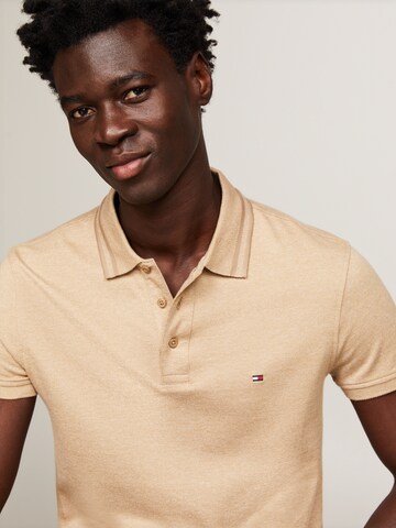 TOMMY HILFIGER Poloshirt in Beige