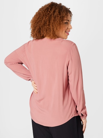 ABOUT YOU Curvy Blouse 'Sanja' in Roze