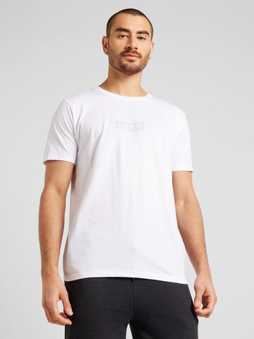 AÉROPOSTALE T-shirt i vit: framsida