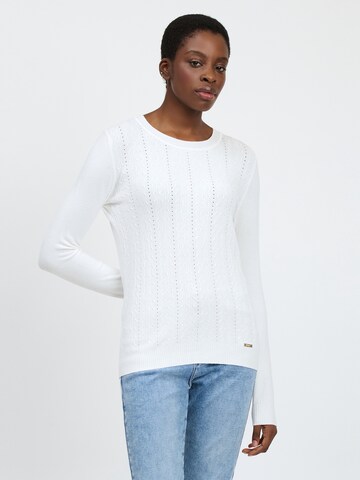 Influencer Pullover in Weiß: Vorderseite