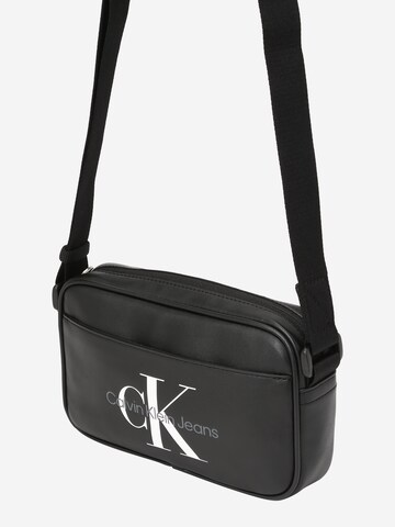 juoda Calvin Klein Jeans Rankinė su ilgu dirželiu