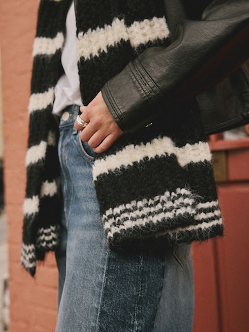 Next Šál - Čierna