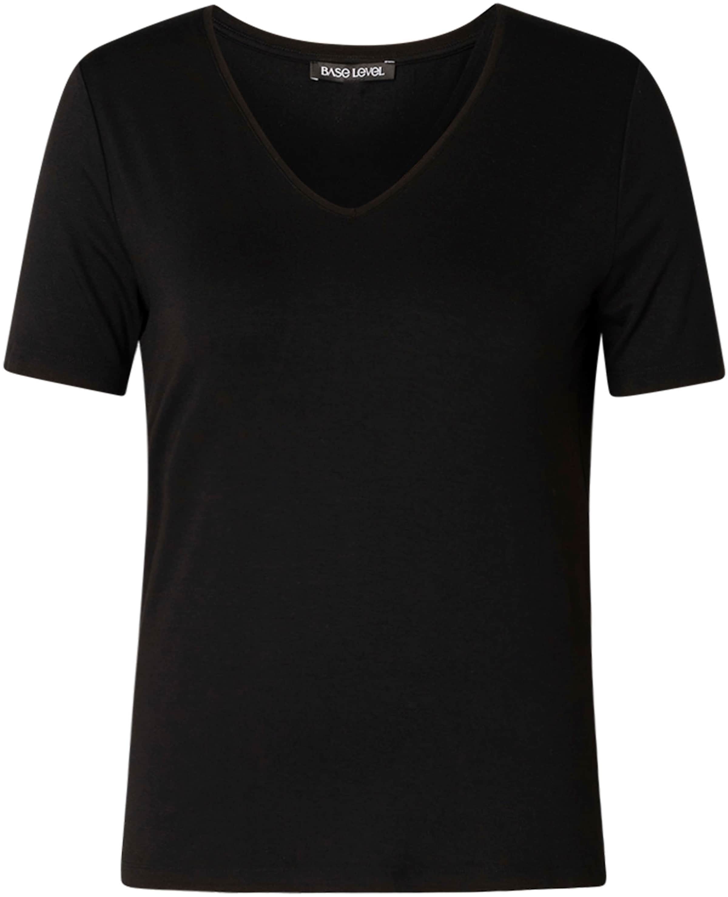 BASE LEVEL T-Shirt in Schwarz: Vorderseite