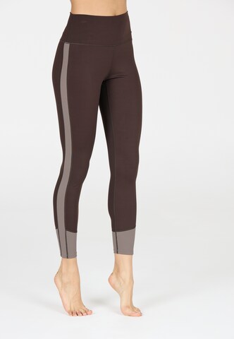 Athlecia Skinny Tights 'Aspasia' in Braun: Vorderseite