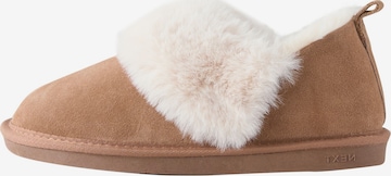 NextPapuče - smeđa boja: prednji dio