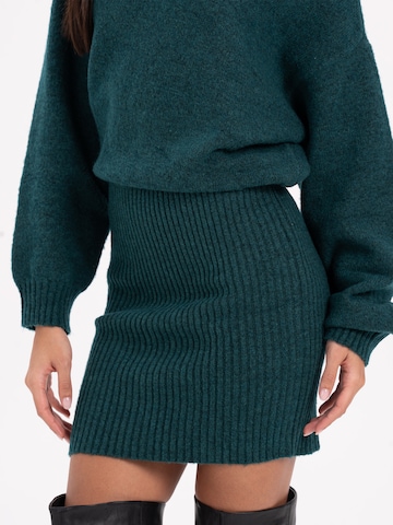 MYLAVIE by Sarah Harrison Strickkleid in Grün