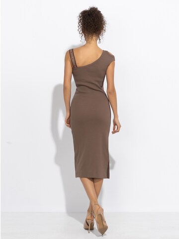 JIORO Dress 'ESSENTIALS' in Brown