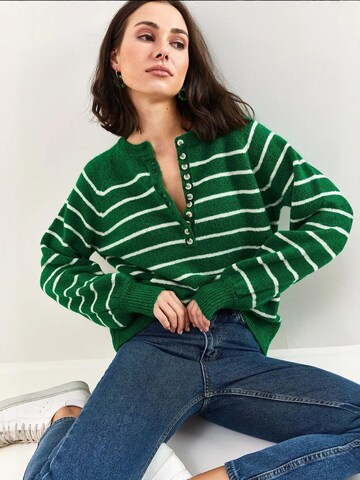 Pullover di Bianco Lucci in verde: frontale