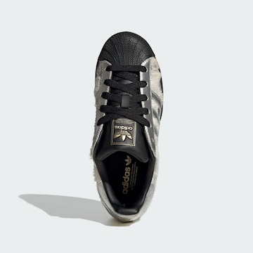 ADIDAS ORIGINALS - Zapatillas deportivas bajas 'Superstar II' en blanco