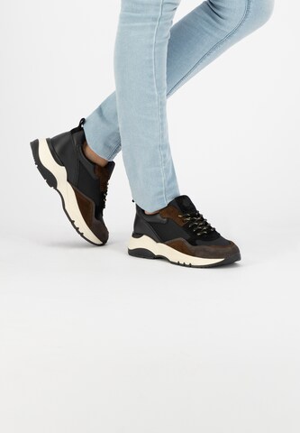 Mysa Sneakers laag 'Rodanthe' in Zwart: voorkant