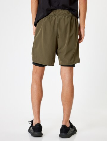 Koton Regular Pants in Green