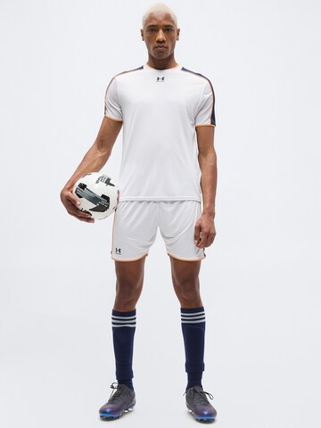 UNDER ARMOUR Functioneel shirt 'Challenger Train' in Wit