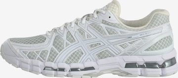 ASICS SportStyle Низкие кроссовки 'GEL-KAYANO 20' в Серый: спереди
