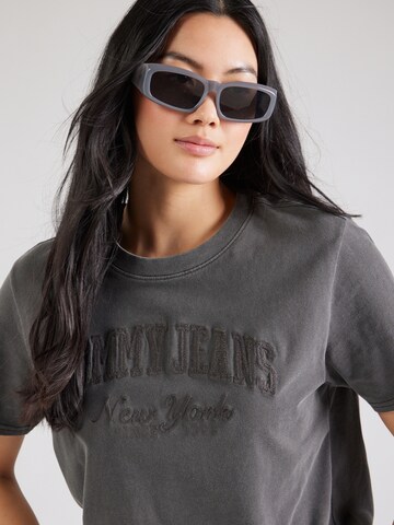 Tommy Jeans T-Shirt in Grau