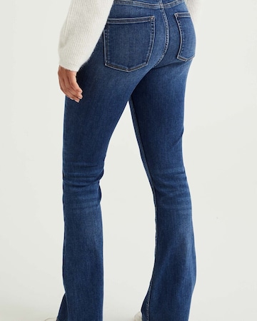 Flared Jeans di WE Fashion in blu