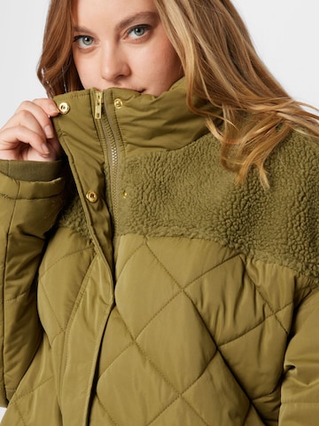 Urban Classics Between-Season Jacket in Green