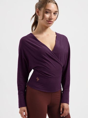 Urban Goddess Yoga & Activewear Sporttop 'Ala Yoga' in Lila