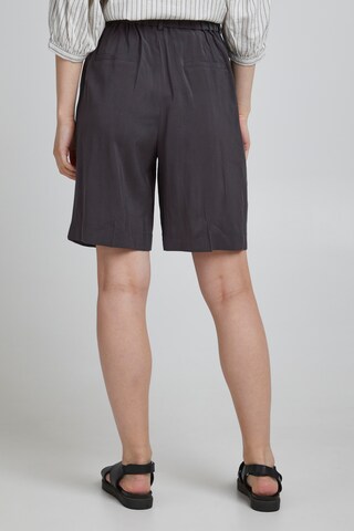 ICHI Loosefit Shorts 'IHGRETHA' in Schwarz