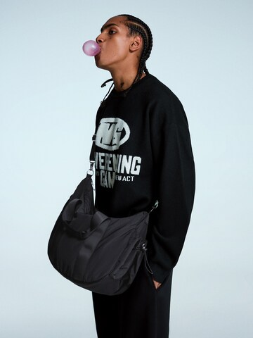 Bershka Weekender in Schwarz