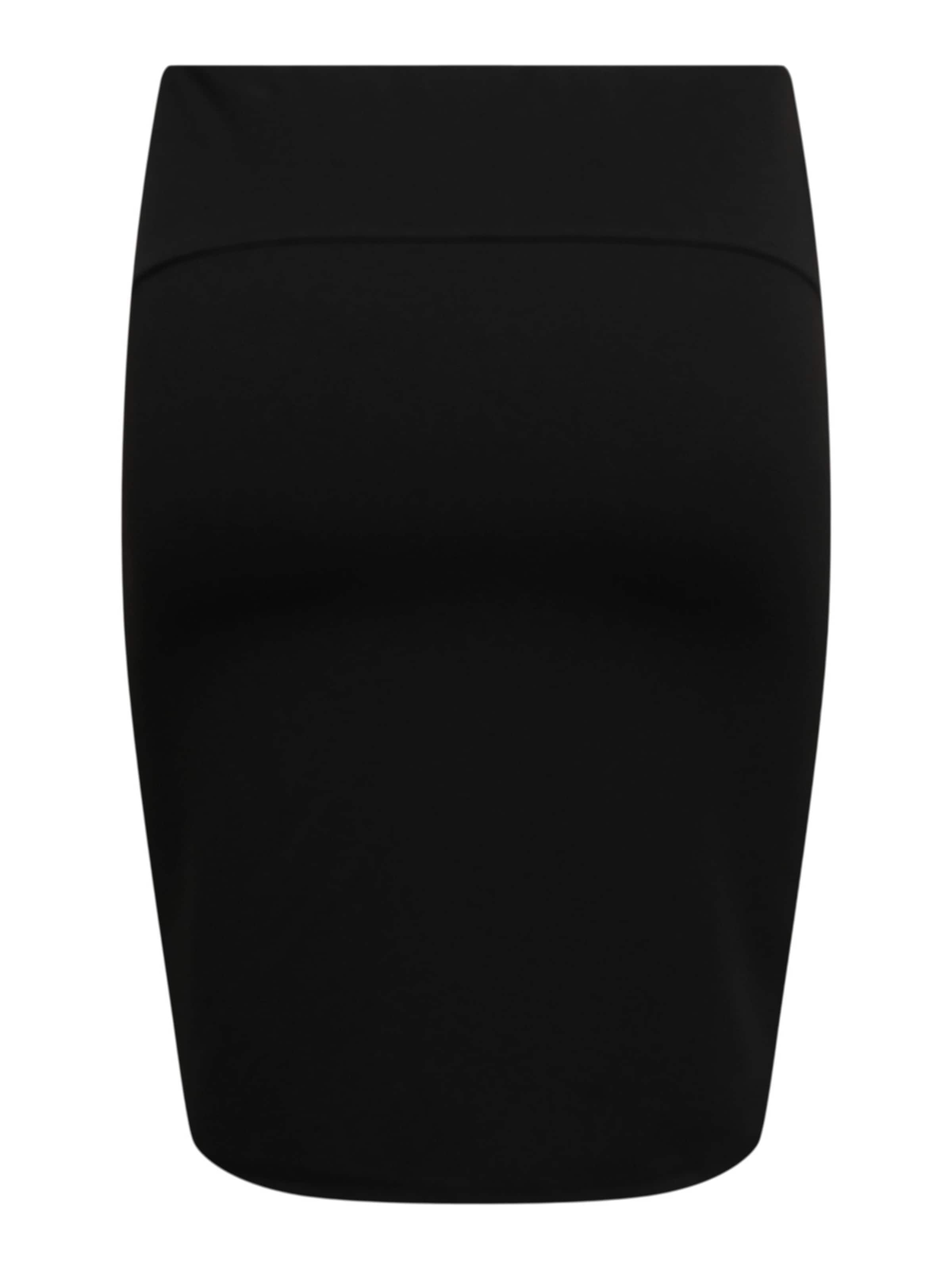 ONLY Carmakoma Rok 'CAREve' in Zwart