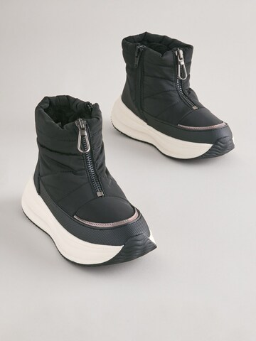 Next Stiefel in Schwarz