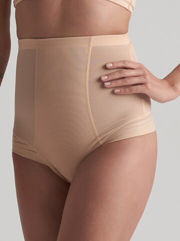 Slip scultant ' Powermesh High Waist Thong ' Bye Bra en beige