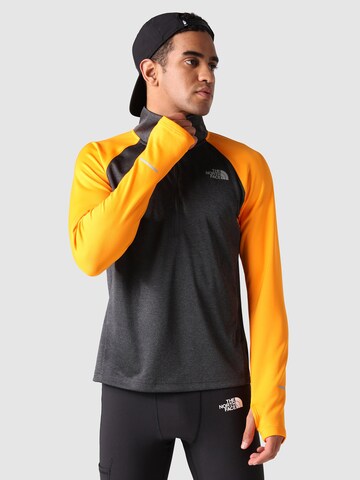 THE NORTH FACE Sports sweater in Black: front