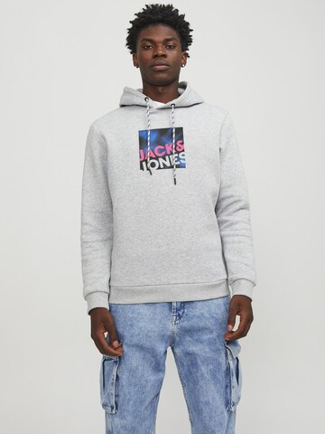 JACK & JONES - Sweatshirt 'Logan' em cinzento: frente