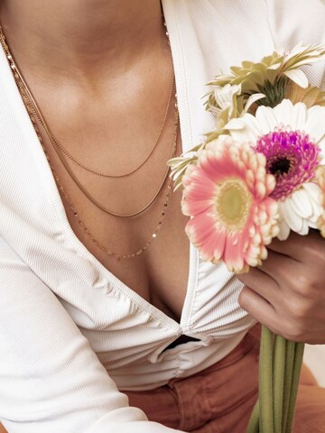 Collana 'Fine Triple Layer' di Hey Happiness in oro