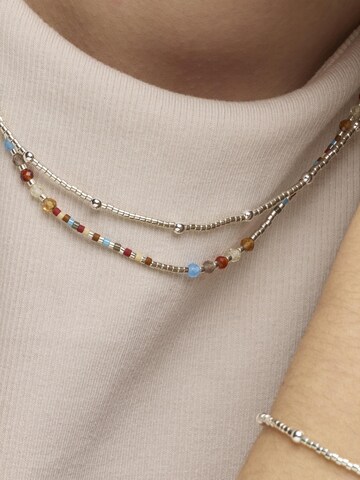 Chaîne 'Lareth' Luxenter en bleu