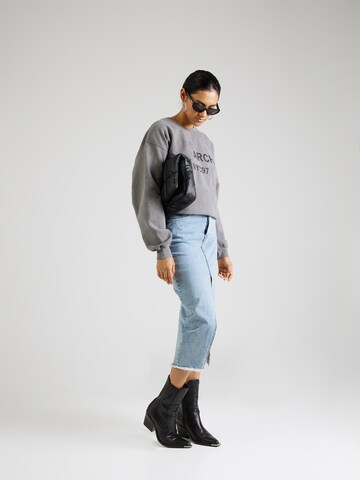 TOPSHOP Sweatshirt i grå