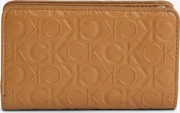 Porte-monnaies Calvin Klein en marron