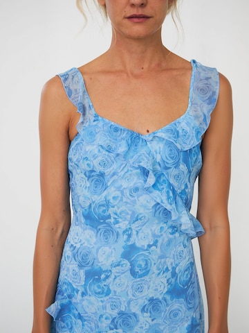 Rochie ' Levinecras ' de la Crās pe albastru