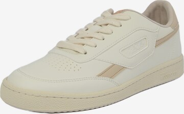 SAYE Sneakers in White: front
