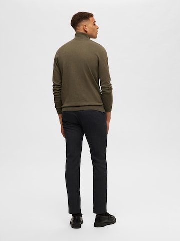 SELECTED HOMME Regular fit Sweater in Green