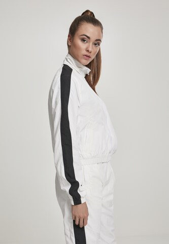 Urban Classics Демисезонная куртка в Белый