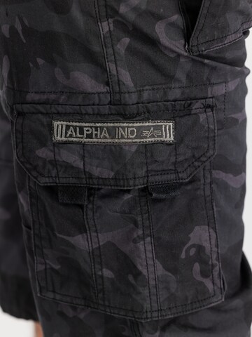 ALPHA INDUSTRIES Regular Cargobroek 'Jet' in Zwart