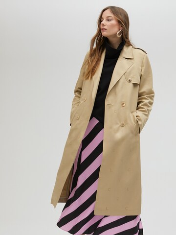 Lola Casademunt Between-seasons coat in Brown