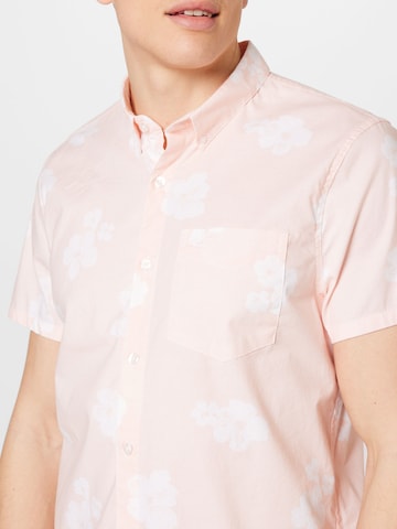HOLLISTER Regular fit Button Up Shirt in Pink