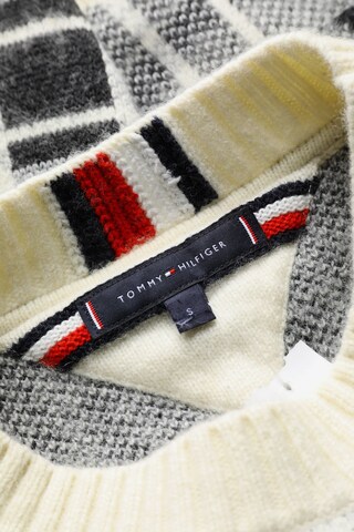 TOMMY HILFIGER Pullover S in Grau