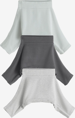 Next Yöpuku värissä sininen: etupuoli