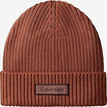 Bonnet Calvin Klein en marron : devant